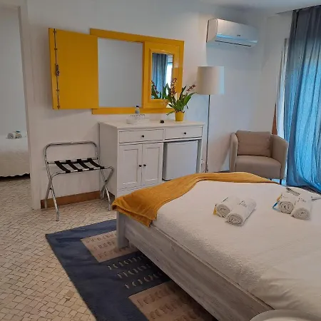 Quinta Salinas - Puro Prazer 4*